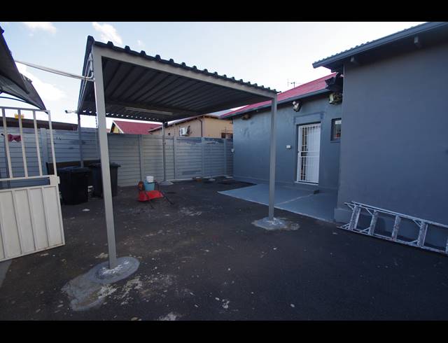 200M² INVESTMENT FOR SALE IN SPRINGS CENTRAL